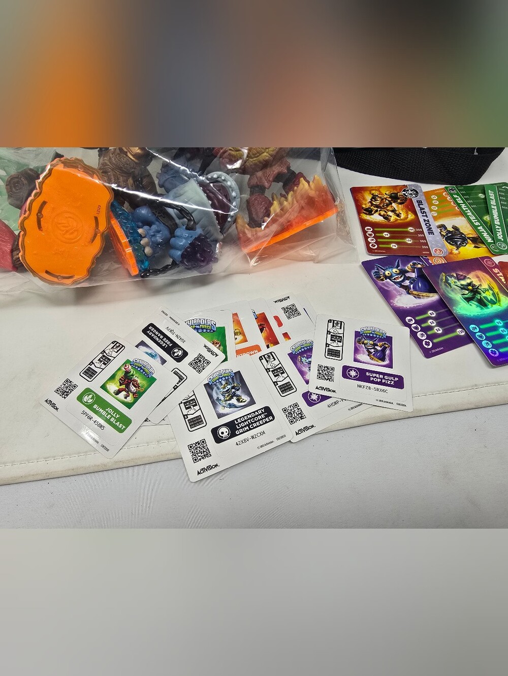 Huge Lot Of Activision Skylanders Figures Swap Force Action Figures Bag Stage - Picture 12 of 14